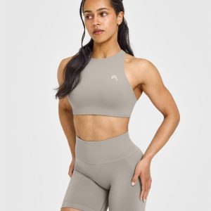 EasyLift™ High Neck Sports Bra Warm Sand