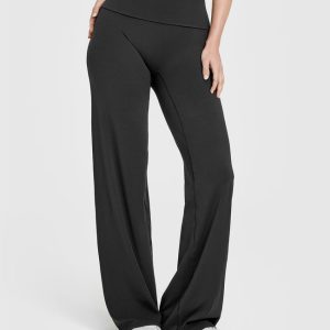 SoftMotion™ Fold Over Straight Leg Bottoms Soft Black